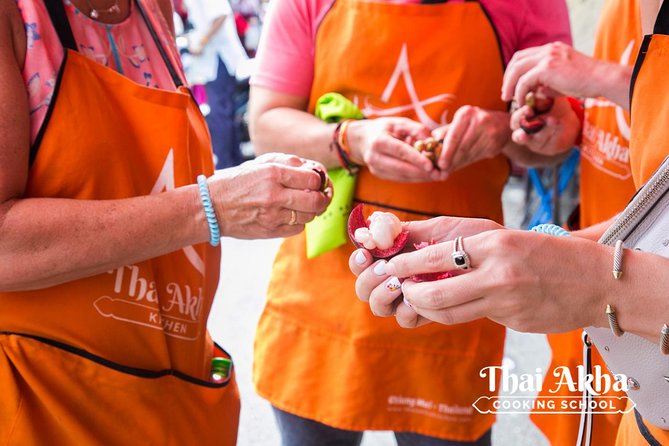 Thai and Akha Cooking Class in Chiang Mai - Key things to know before booking