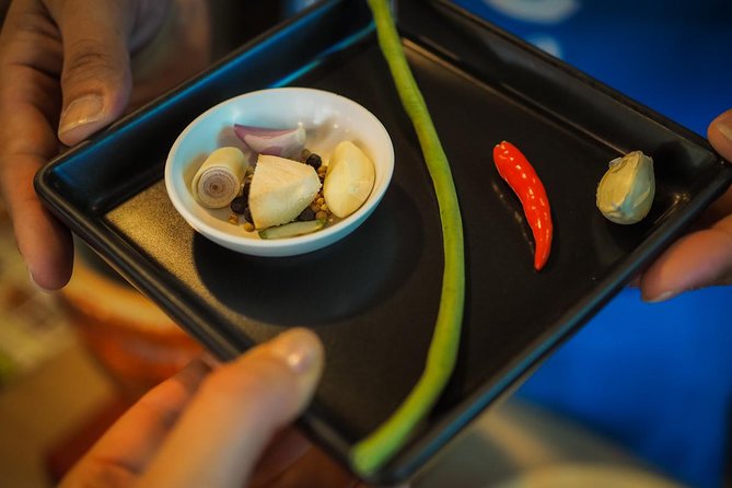 Thai and Akha Cooking Class in Chiang Mai - Timing, group size, and small drawbacks