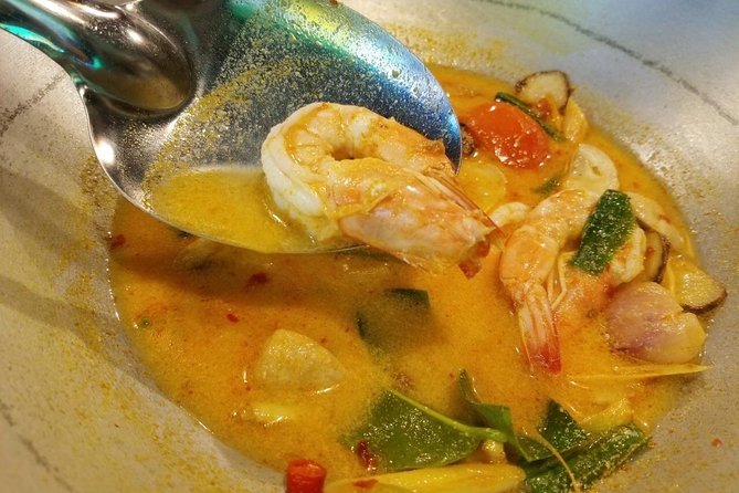 Thai Cooking Class at Tingly Thai Cooking School in Bangkok - Morning or afternoon?