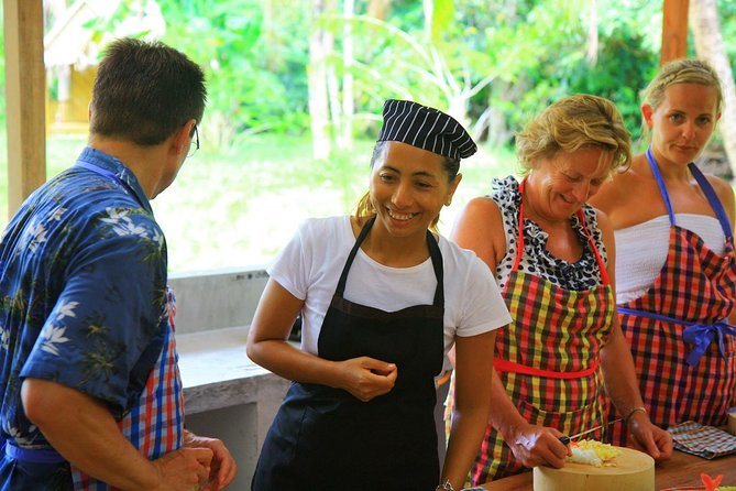 Thai Cooking Class in Khao Lak by Amazon Prime Series Chef - What makes this Khao Lak cooking class special
