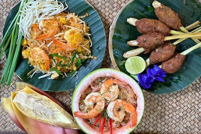 Thai Cooking Class in Khao Lak by Amazon Prime Series Chef - From market ingredients to homemade curry paste