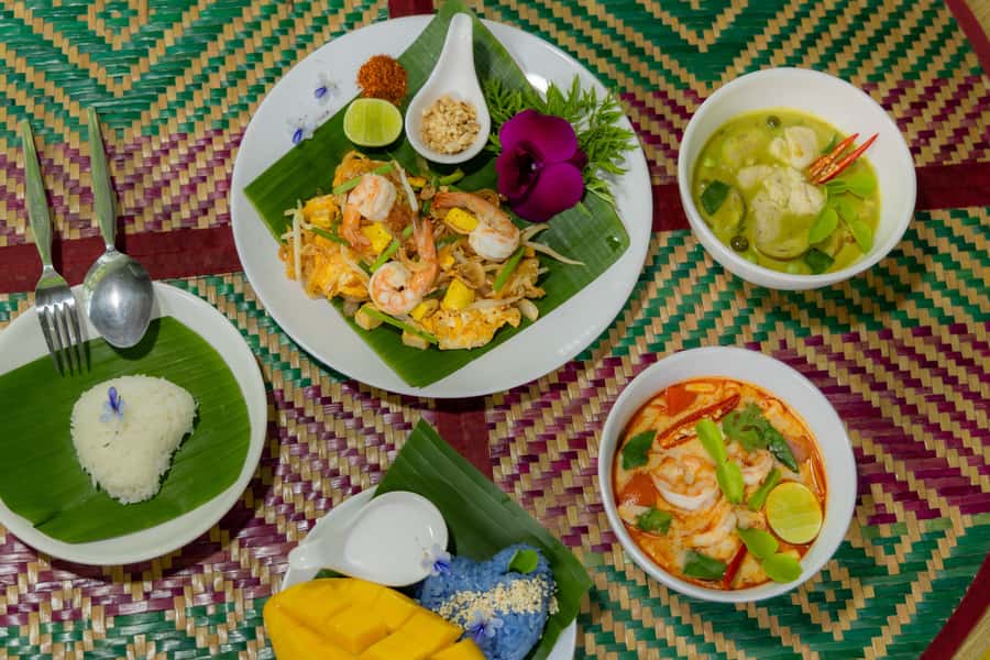 Thai Cooking Class with Market & Garden Tour - The local market visit comes first