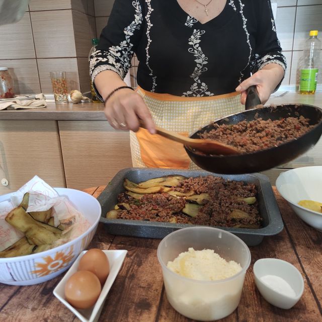 Thessaloniki: Cooking & Dining Experience with Greek Family - Food restrictions and vegetarian options