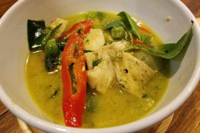 Tingly Thai Cooking School Evening Class - What the 6 p.m. Bangkok class is really like