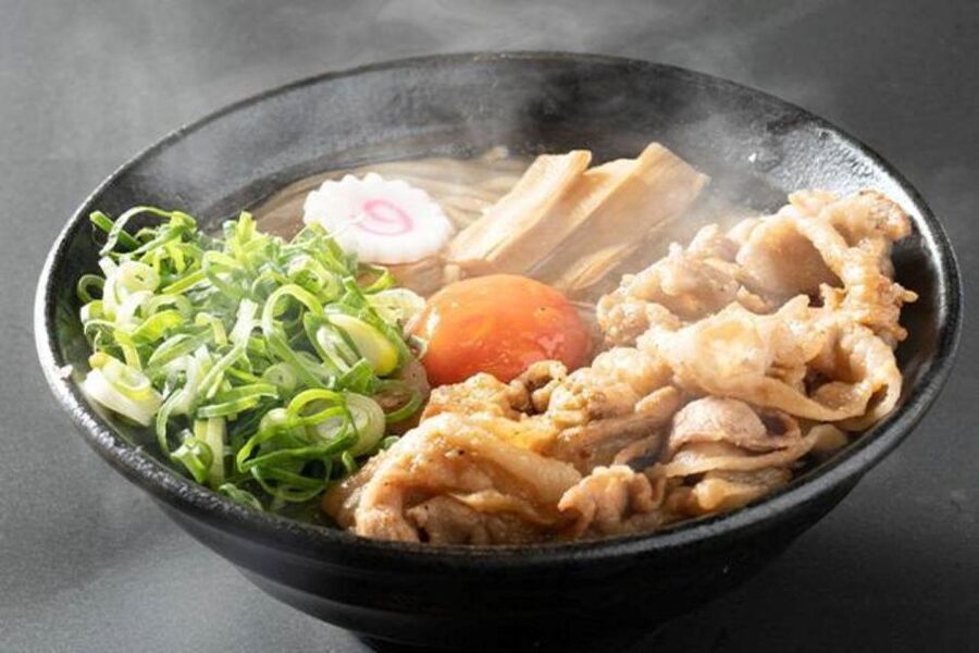 Tokyo: Easy Ramen Cooking Experience in Kabukicho, Shinjuku - Finding Shinjuku Ale in Kabukicho