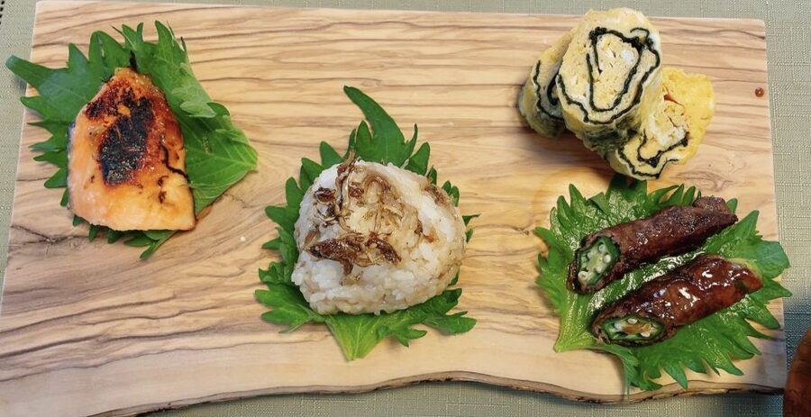Tokyo: Japanese Home-style Cooking Class with Meal - Key points at a glance
