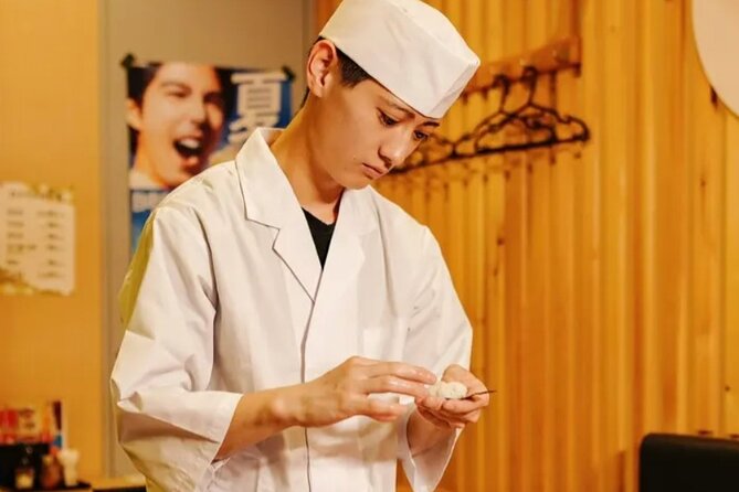 Tokyo: Sushi Making Experience & Japanese Cooking Class - Making maki sushi by hand