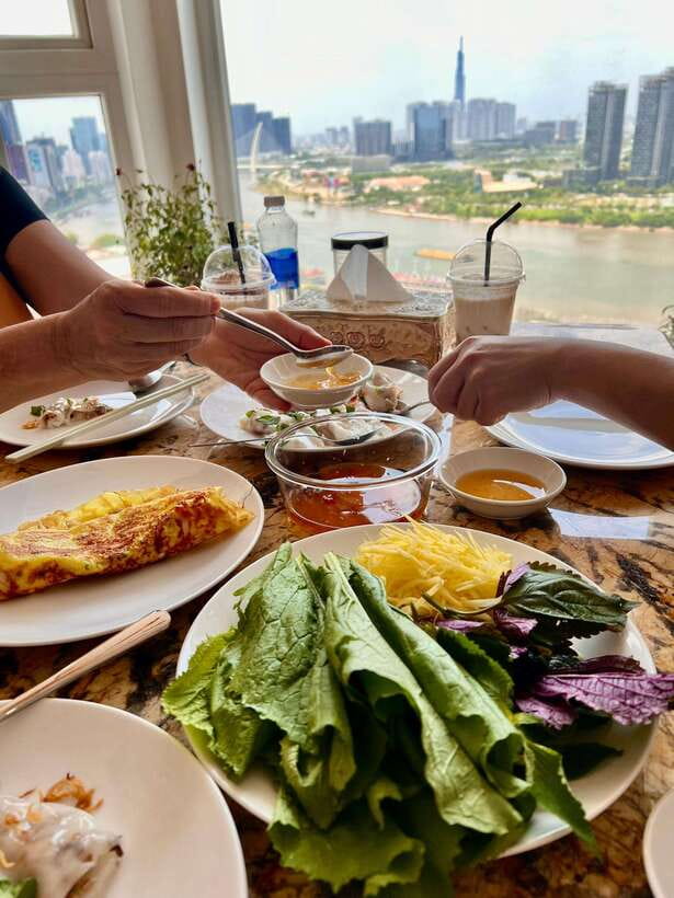 Top Home Cooking Class with Stunning River View AC Kitchen - Why the $38 price makes sense