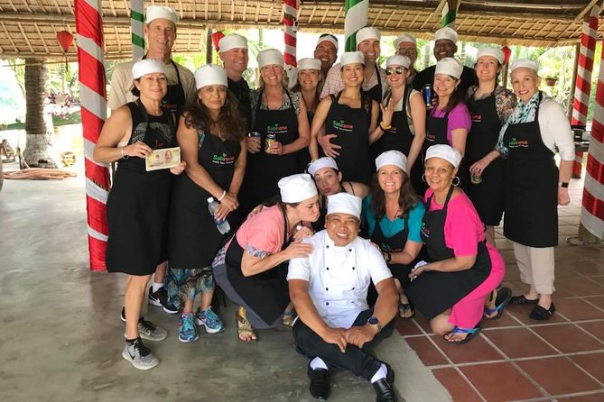 Traditional Cooking Class with Basket Boat Ride and market Tour - Hoi An Market: a short but useful introduction