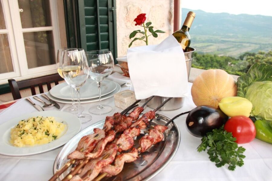 Traditional Dalmatian Cooking Class from Dubrovnik - Leaving Dubrovnik for a country kitchen