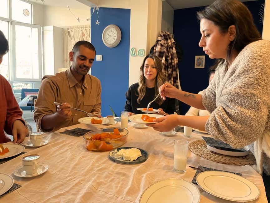 Traditional Home Cooking with a Local in İstanbul Center - What makes this Istanbul food experience special