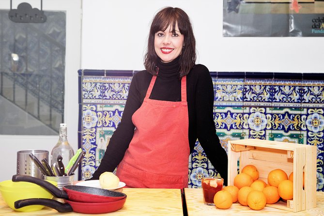 Traditional Paella & Tortilla & Sangria - What makes the hosts the real feature