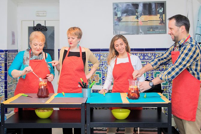 Traditional Paella & Tortilla & Sangria - Practical points that affect your choice