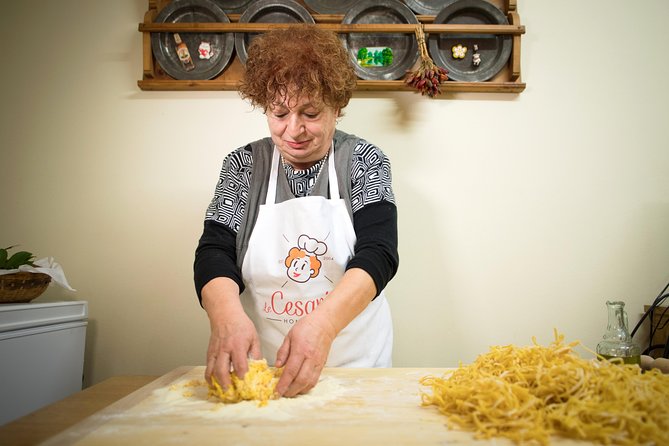 Traditional Sauces Class in Assisi’s Home-Style Cooking School - The Hosts Make the Difference