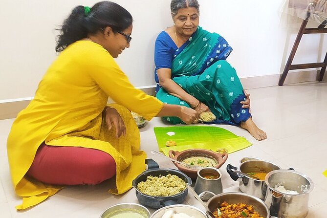 Traditional Vegetarian Cooking Class in Chennai with Gayathri - What happens during the 1.5-hour cooking lesson