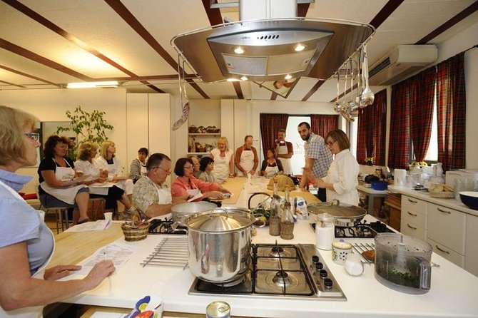 Tuscan Cooking Class in Central Siena - From pappa con il pomodoro to porchetta