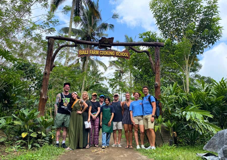 Ubud: Balinese Cooking Class at an Organic Farm - Who will enjoy this most?