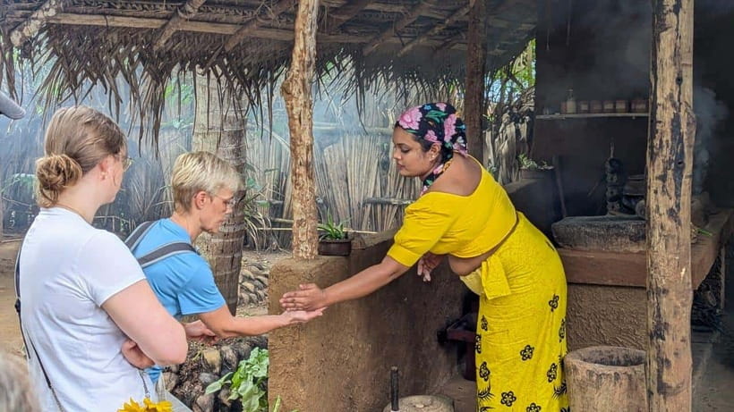 Udawalawe: Farm to Table Cooking & Authe: Village Experience - Melas, crafts, and the final village activities