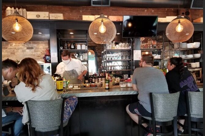 Undiscovered Charleston: Half Day Food, Wine & History Tour with Cooking Class - Charleston’s food history, told plainly