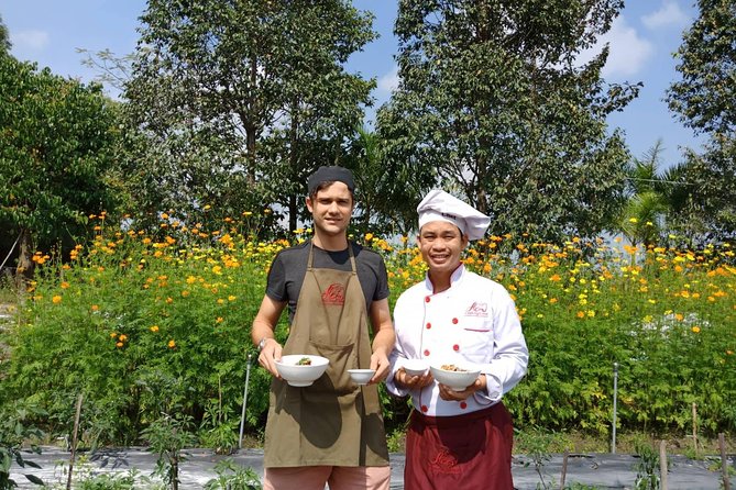 Unique farm to Table cooking class in Saigon - The drive from central Ho Chi Minh City