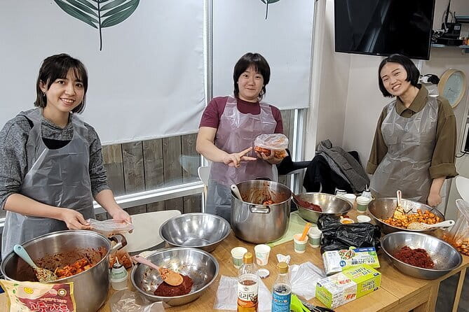 Vegan Friendly Korean Food Cooking Class - Rooftop garden produce from March through October