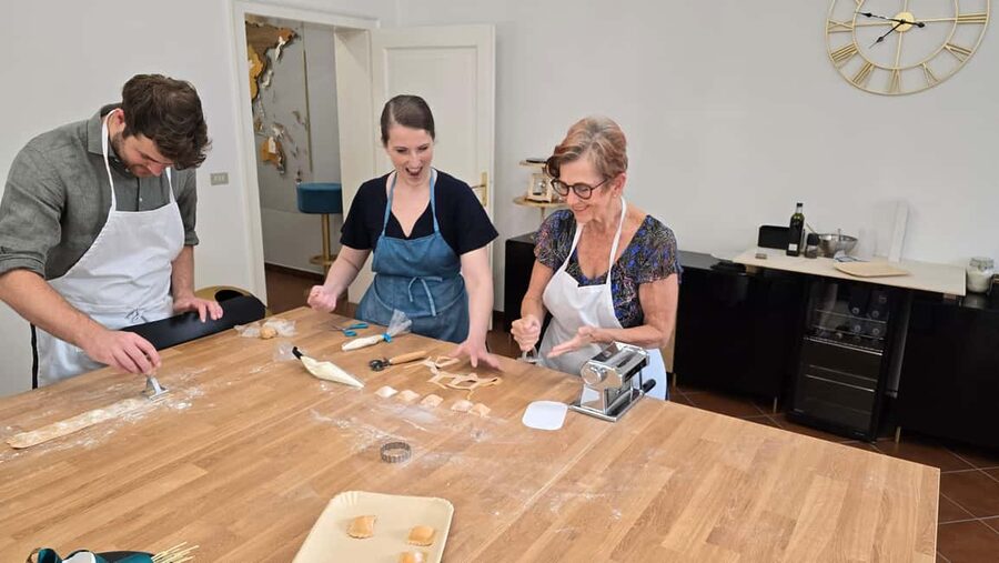 Verona: Authentic Pasta Making Class with a Local Family - What to bring and what you take home
