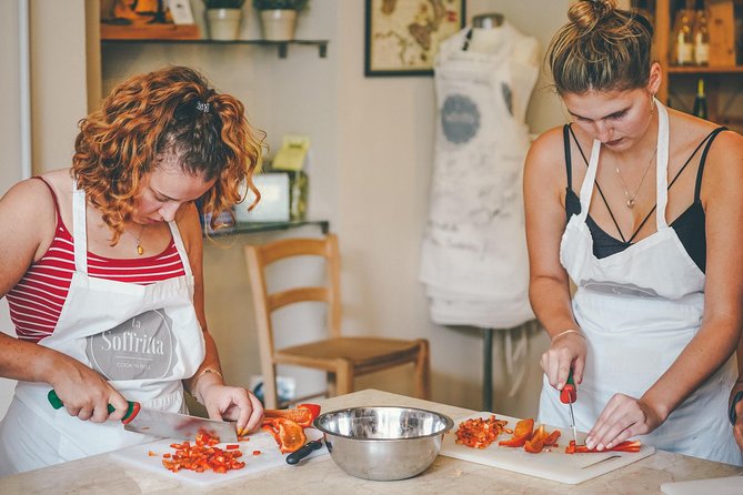 Verona: Italian Cooking Class with Pasta, Risotto and Tiramisù - Sitting down to eat what you made