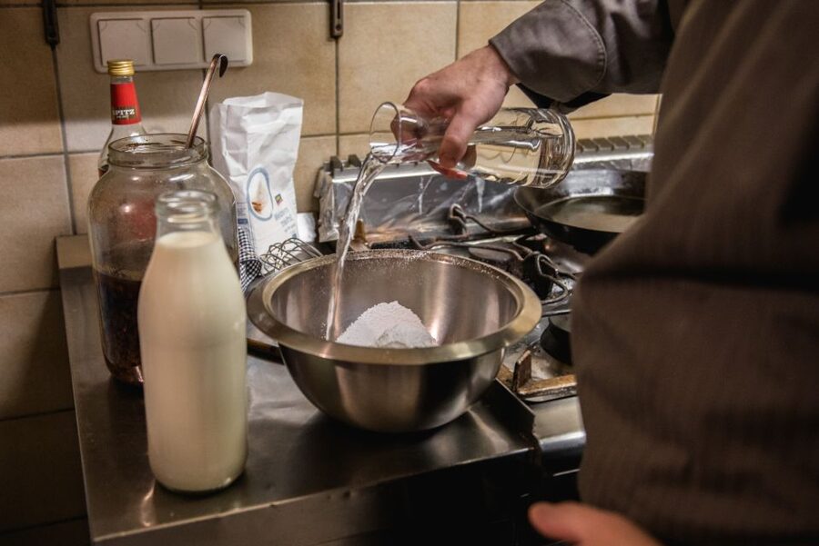 Vienna: Traditional Kaiserschmarrn Cooking Class & Tasting - Sisi Stories Alongside the Dessert