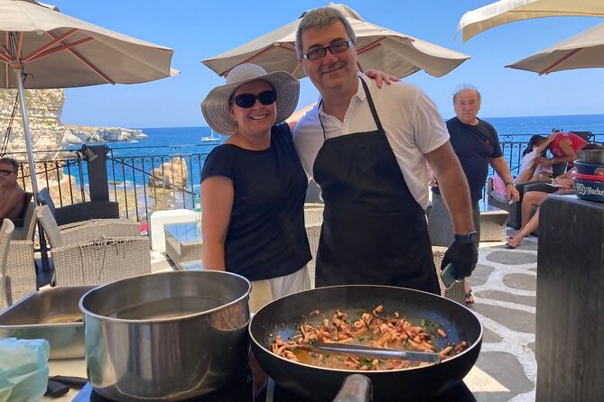 Visit of the Ortigia market and cooking class of typical dishes - A private class with room for dietary needs