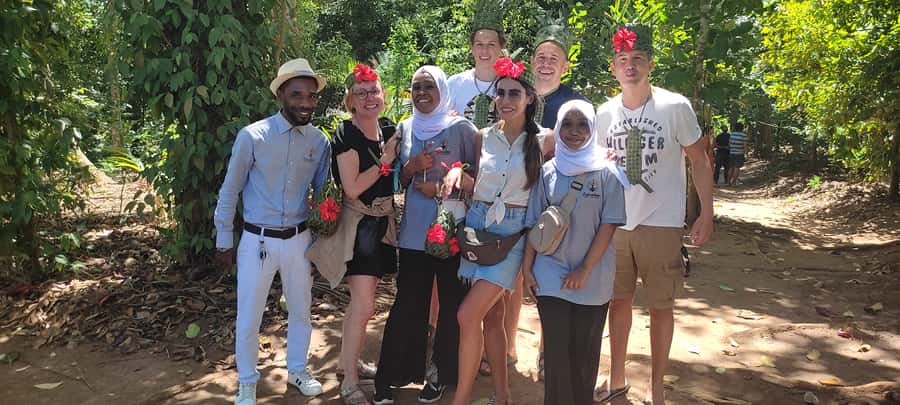 Zanzibar: Spice Farm Tour with Traditional Cooking Lesson - Walking Through the Farm, One Plant at a Time